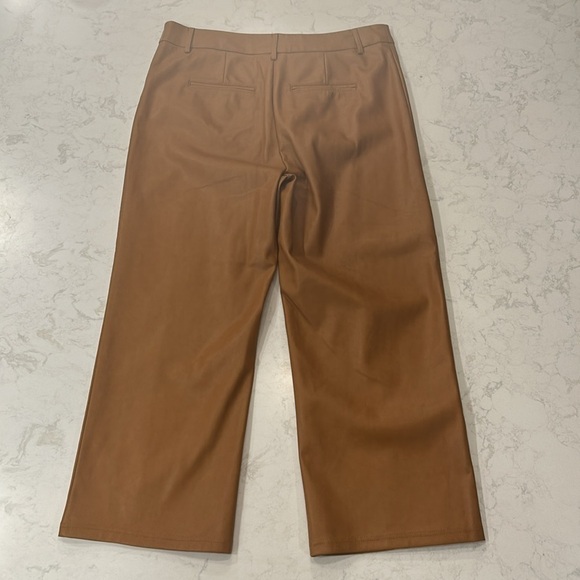7 For All Mankind Faux Leather Wide Leg Cropped Pants Saddle Tan Size L - Picture 5 of 16